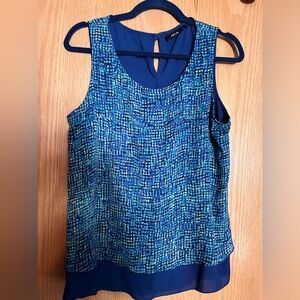 Medium Apt 9 Blue/Green pattern tank top